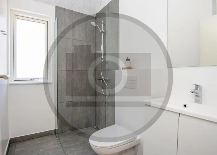4 Bedroom Pet Friendly In Casa de Férias