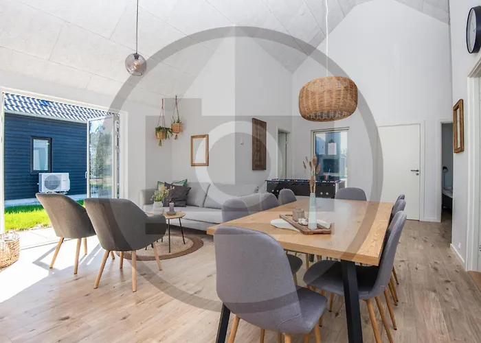 Casa de Férias 4 Bedroom Pet Friendly In Glesborg